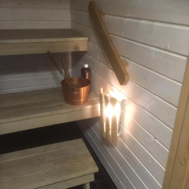 Kansakoulu Västanfjärd Εξωτερικό φωτογραφία